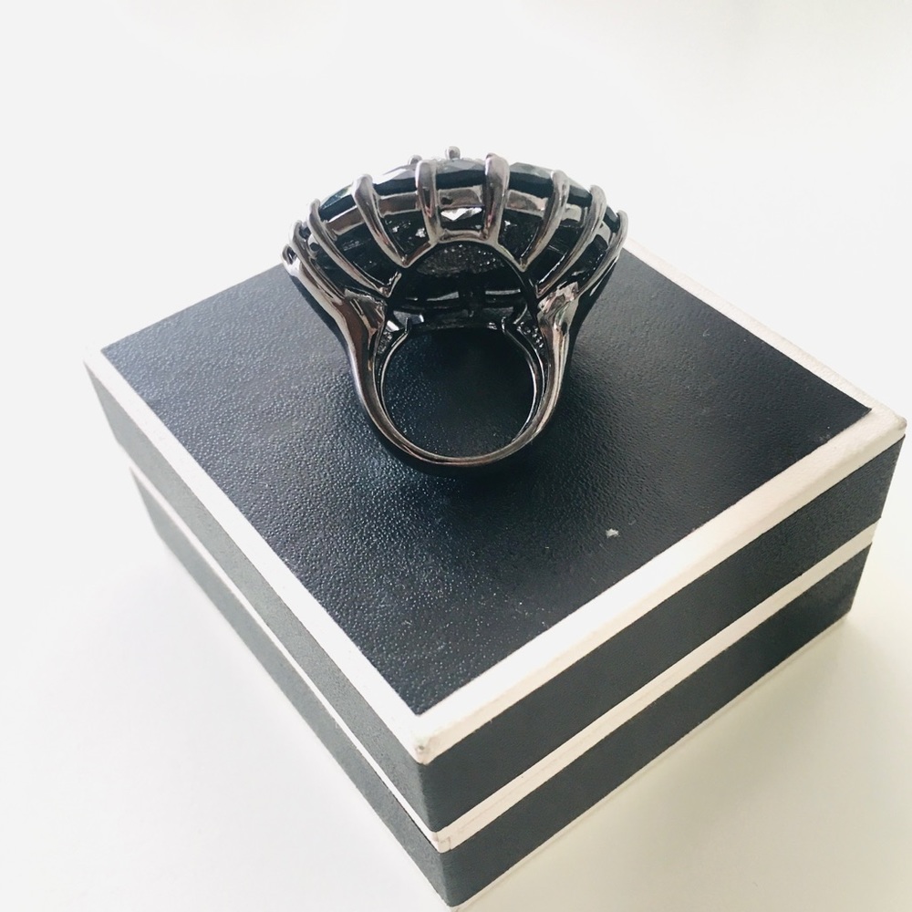 Black Statement Ring With Clear Rhinestone’s - image 4